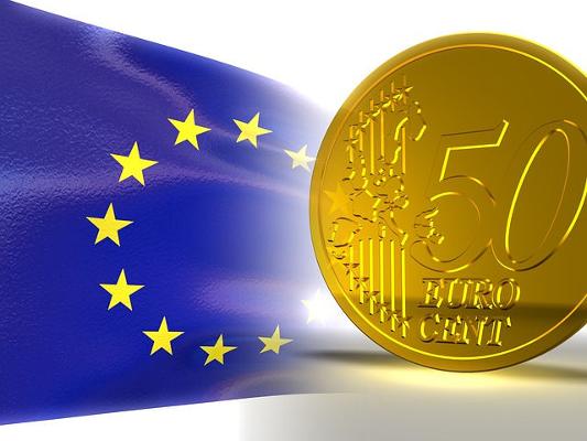 50 Cent Münze + EU-Fahne